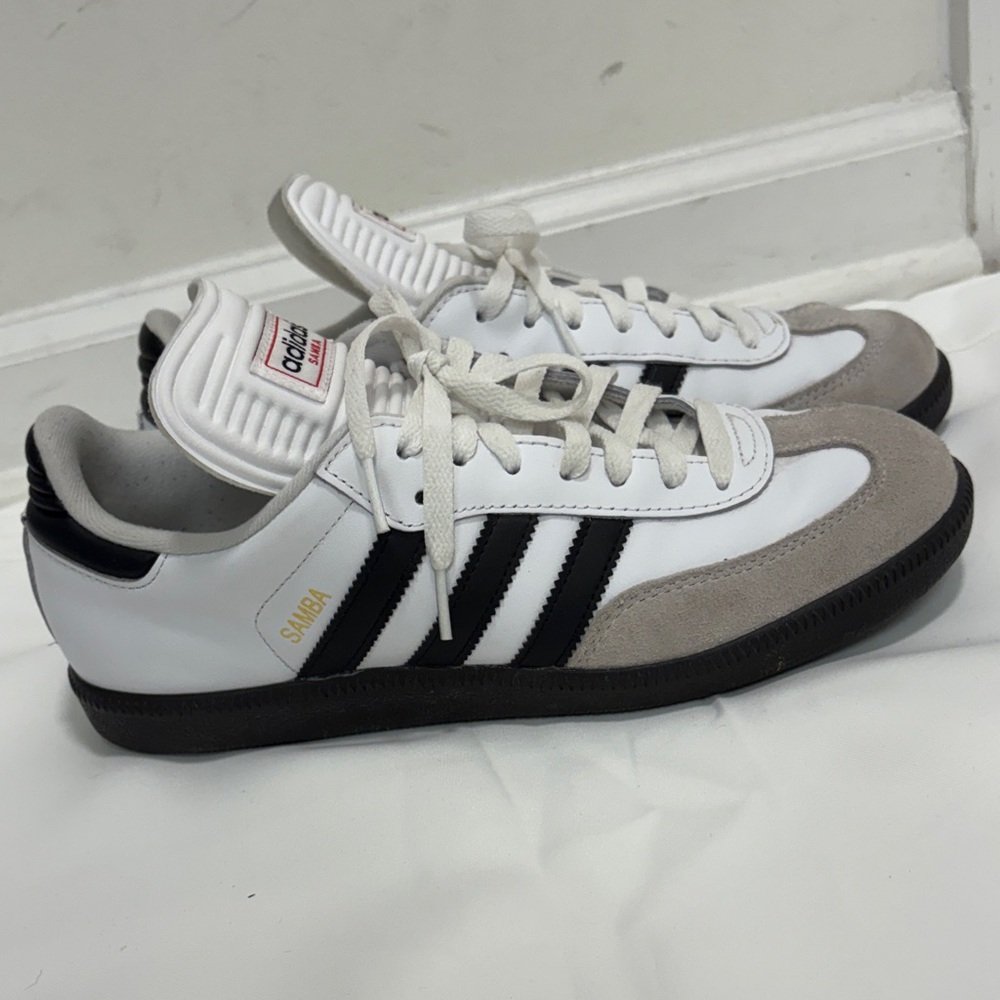 Classic Adidas Sambas